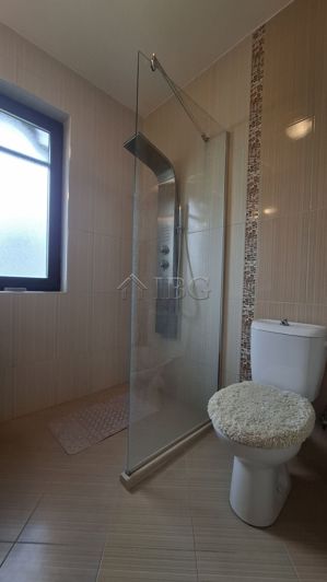 Image No.20-2 Bed House for sale