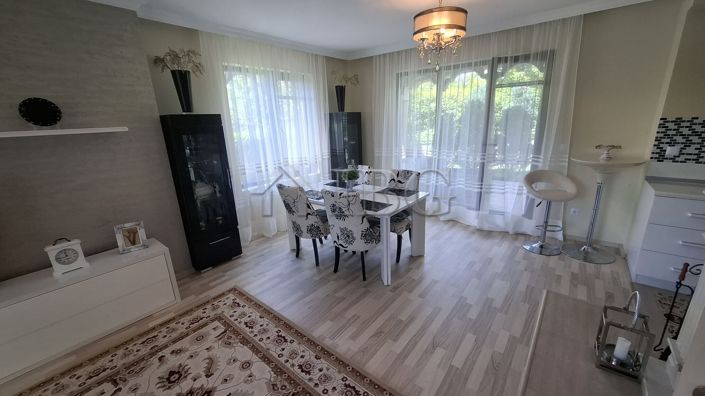 Image No.9-2 Bed House for sale