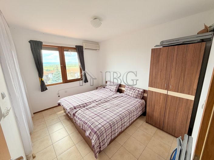 Image No.12-2 Bed Apartment for sale