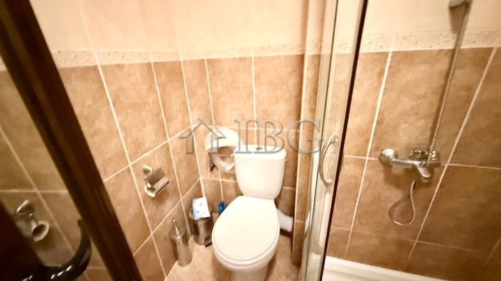 Image No.6-Apartment for sale