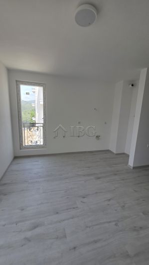 Image No.15-Apartment for sale