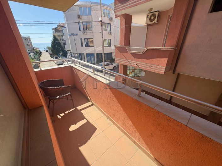 Image No.11-3 Bed Apartment for sale