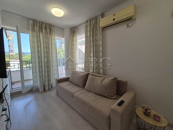 Image No.10-1 Bed Apartment for sale