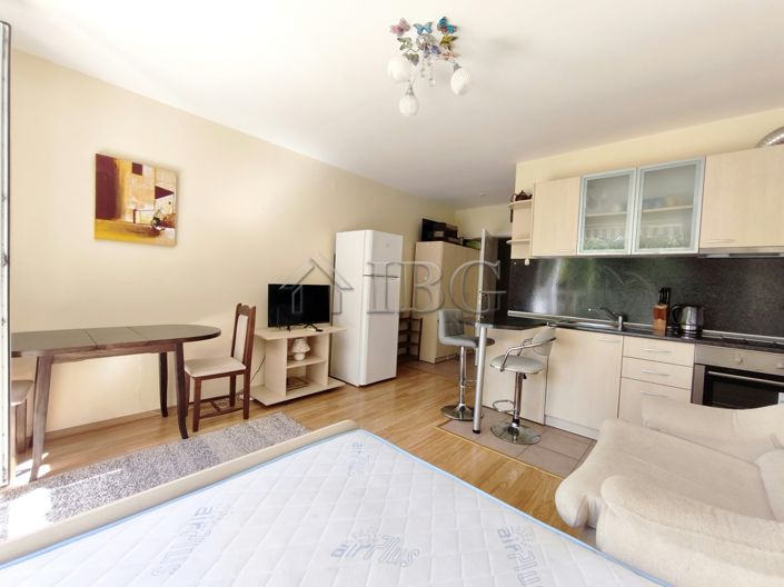 Image No.5-Apartment for sale