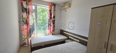 2-bedroom-aprtment-sunny-day-3-14