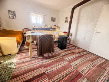 3-bedroom-house-with-big-garden-20-min-to-the