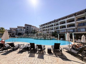 the-vineyards-resort-002