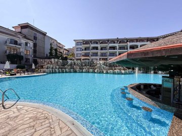 the-vineyards-resort-006