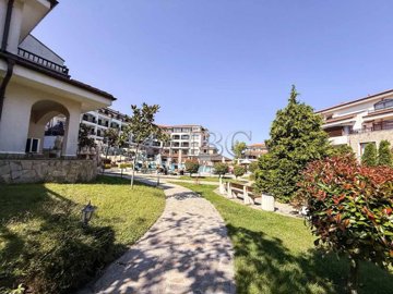 the-vineyards-resort-009