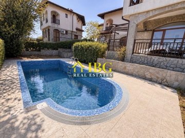 vineyards-mediterranean-villa-pool-retreat-1