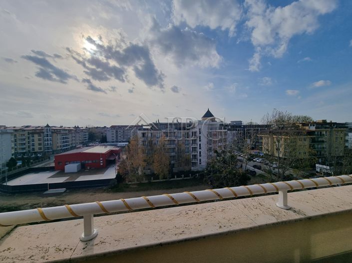 Image No.12-Appartement de 2 chambres à vendre à Burgas