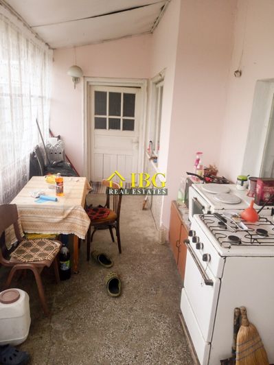 Image No.7-2 Bed House for sale