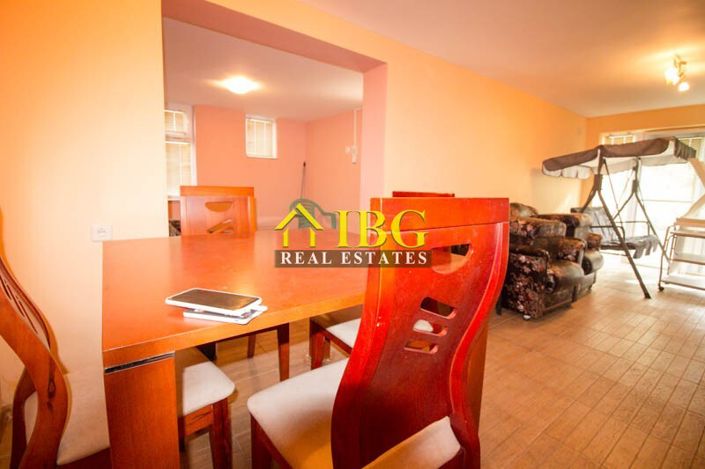 Image No.11-2 Bed House for sale
