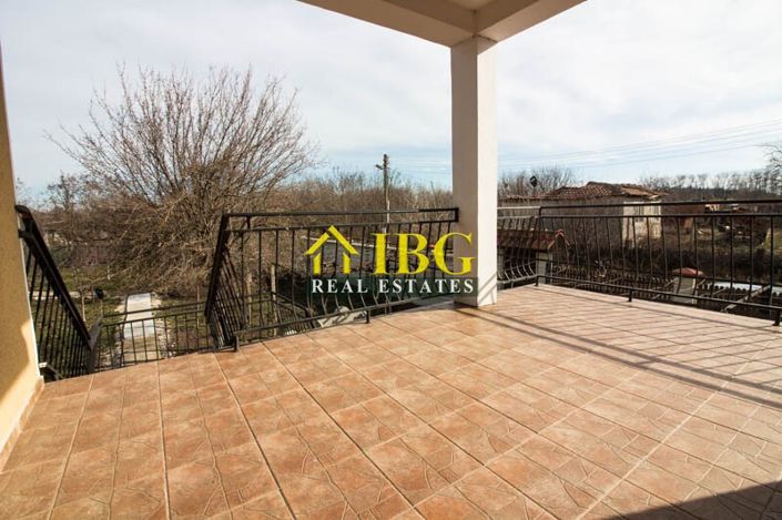 Image No.17-2 Bed House for sale