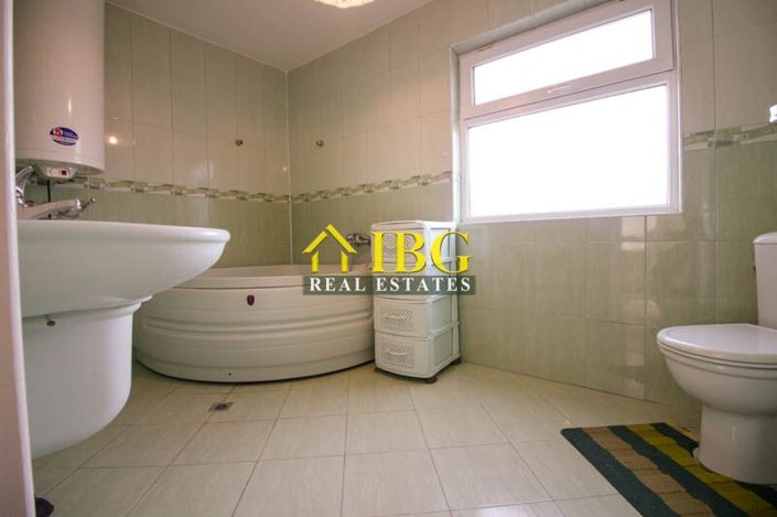 Image No.19-2 Bed House for sale