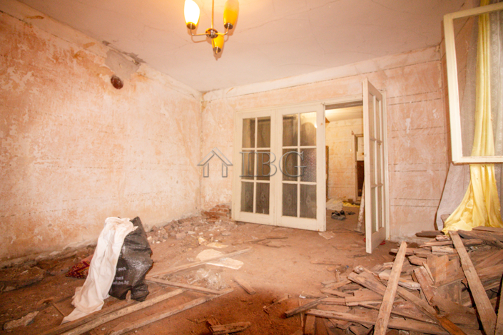 Image No.2-2 Bed House for sale