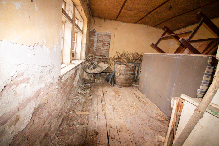 Image No.20-2 Bed House for sale