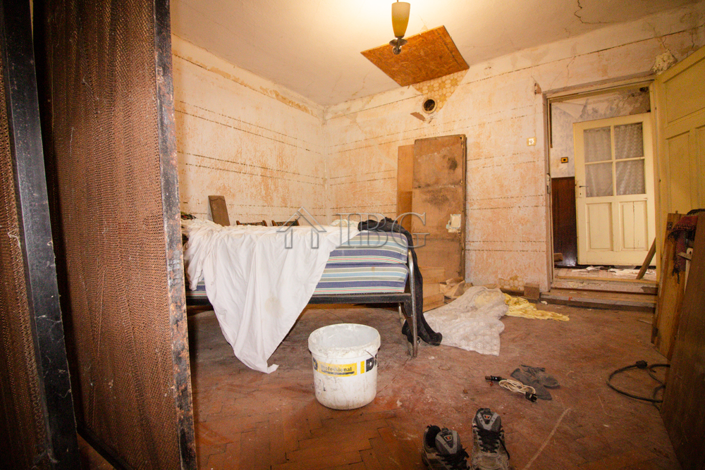 Image No.6-2 Bed House for sale
