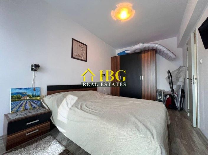 Image No.10-1 Bed Apartment for sale