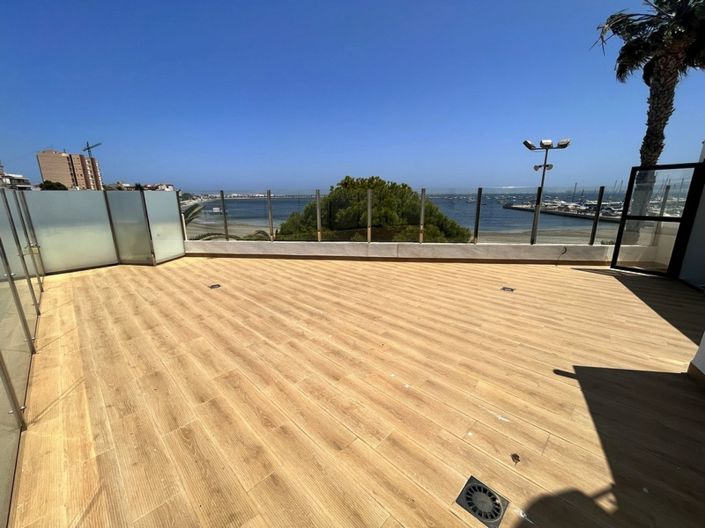 Image No.19-4 Bed Property for sale