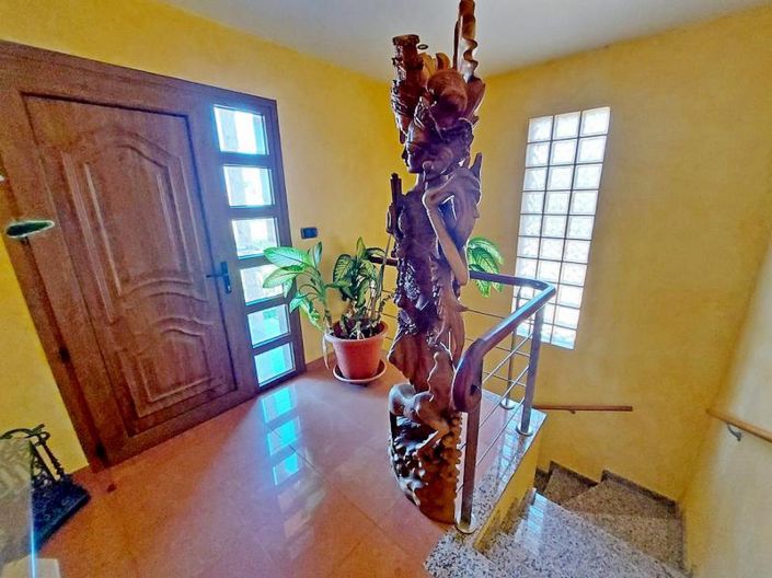 Image No.29-5 Bed Villa for sale