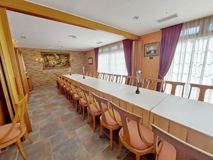 Image No.38-5 Bed Villa for sale