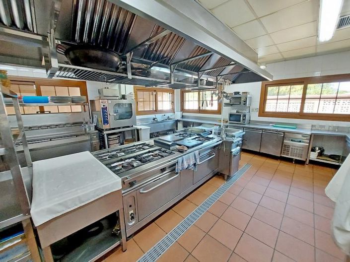 Image No.43-5 Bed Villa for sale