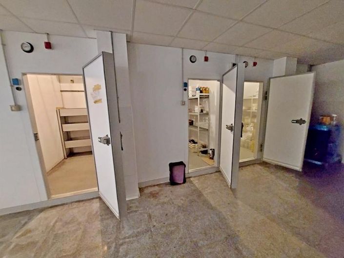 Image No.45-5 Bed Villa for sale