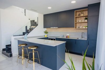 g1983f09c-5a86-4982-813a-0278f87dd1a8