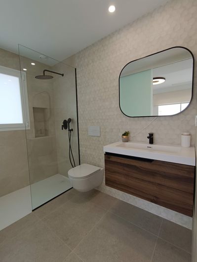 Image No.18-3 Bed Villa for sale