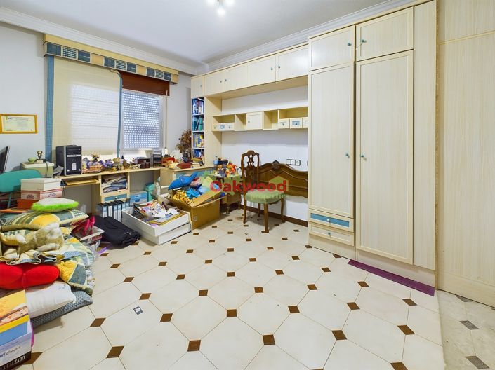 Image No.16-8 Bed Property for sale