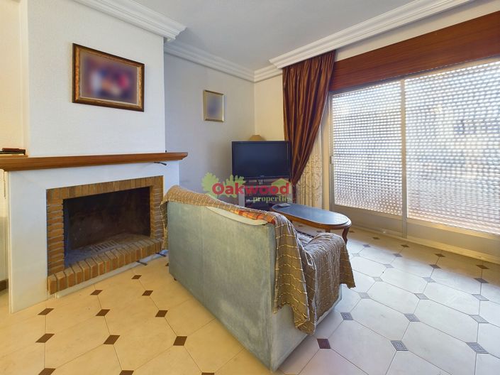 Image No.34-8 Bed Property for sale