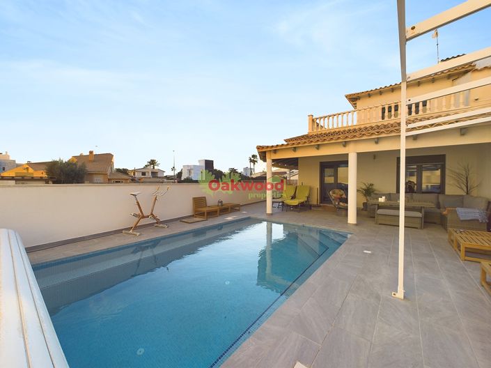 Image No.1-3 Bed Property for sale