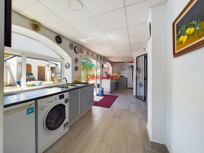 Image No.9-Villa de 4 chambres à vendre à Pinar de Campoverde