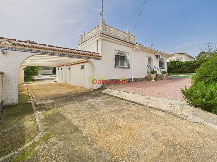 Image No.1-Villa de 5 chambres à vendre à Pinar de Campoverde