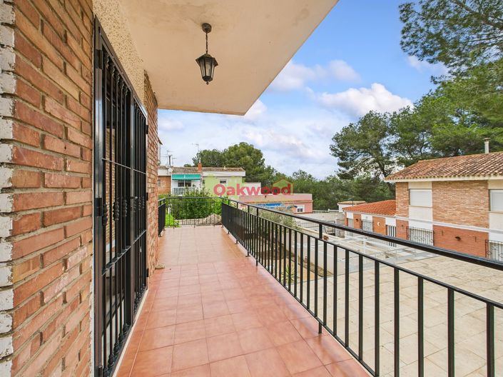 Image No.29-4 Bed Apartment for sale