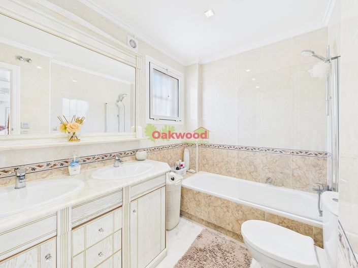 Image No.19-3 Bed Villa for sale