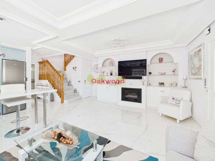 Image No.3-3 Bed Villa for sale