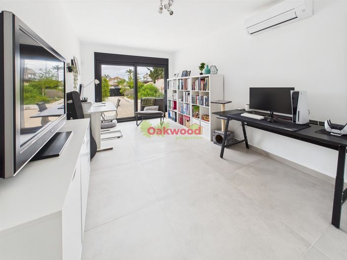 Image No.18-4 Bed Villa for sale