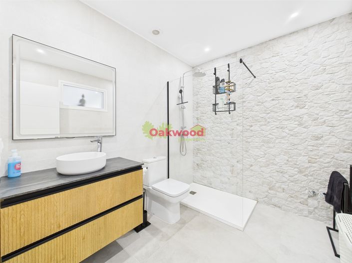 Image No.36-4 Bed Villa for sale