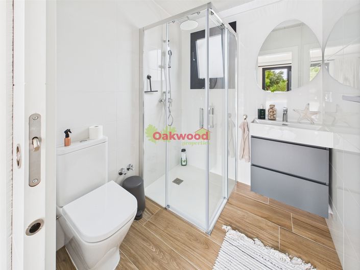 Image No.41-4 Bed Villa for sale