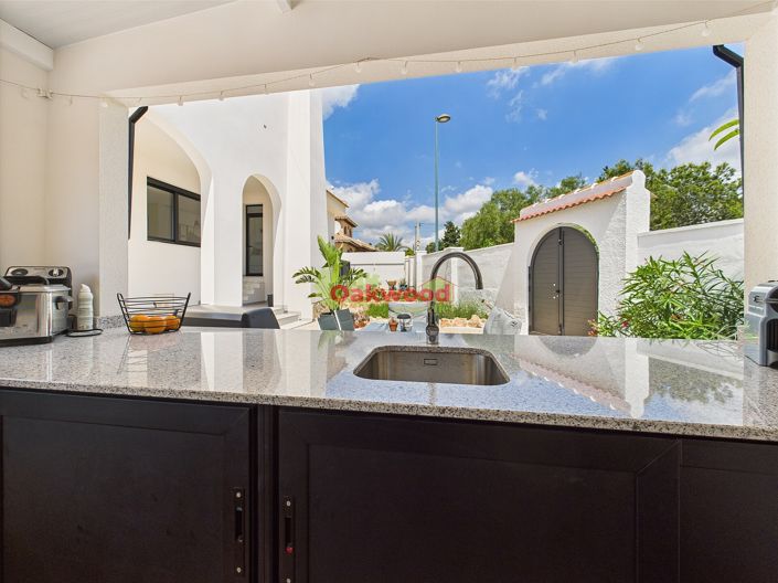 Image No.44-4 Bed Villa for sale