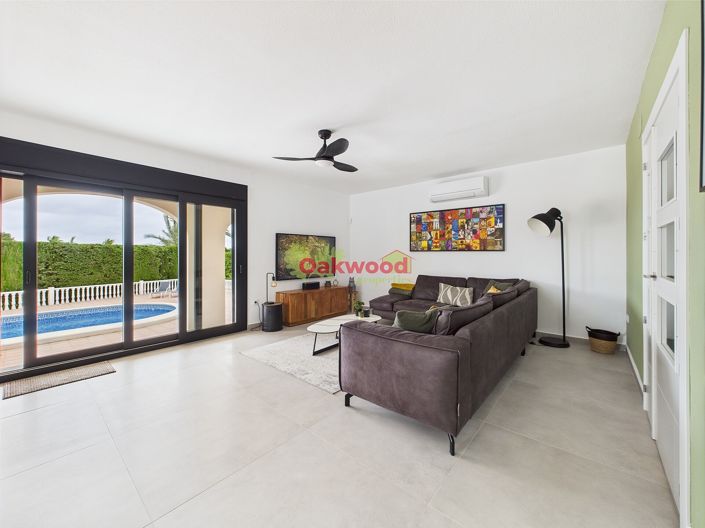 Image No.7-4 Bed Villa for sale