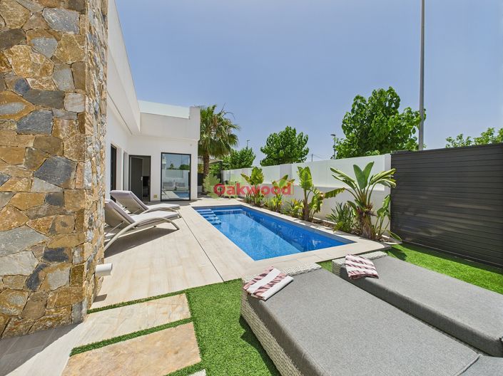 Image No.29-3 Bed Property for sale