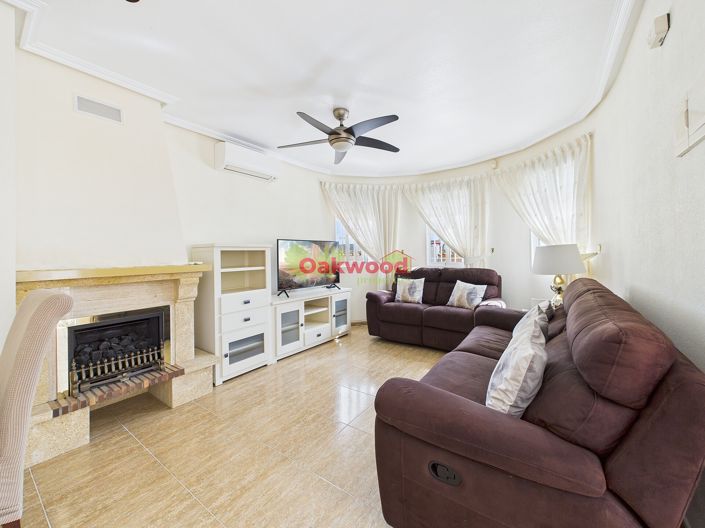 Image No.2-Villa de 3 chambres à vendre à Pinar de Campoverde