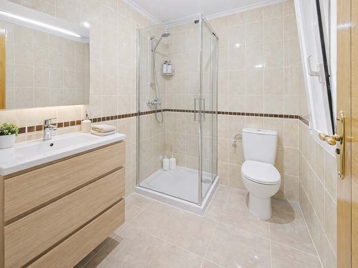 Image No.9-2 Bed Apartment for sale