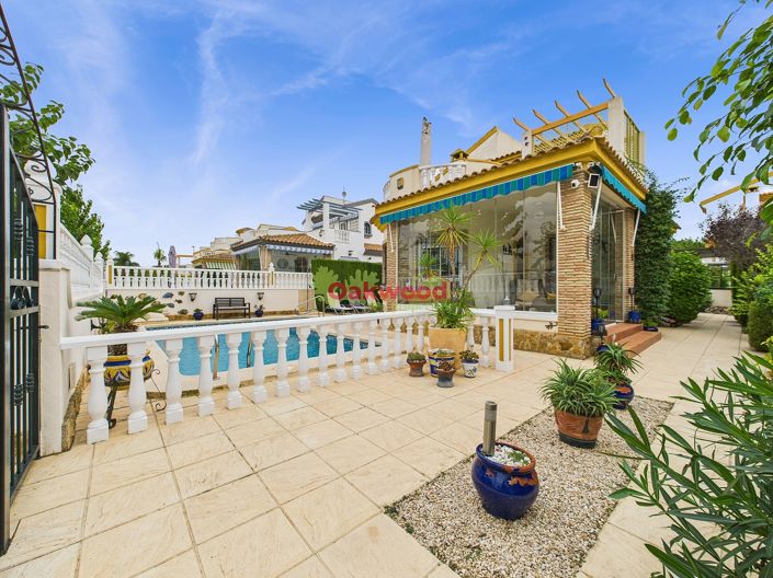 Image No.3-Villa de 3 chambres à vendre à Pinar de Campoverde