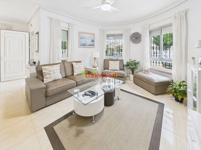 Image No.6-Villa de 3 chambres à vendre à Pinar de Campoverde