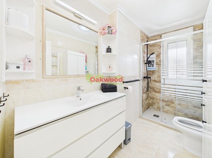 Image No.23-Villa de 4 chambres à vendre à Pinar de Campoverde