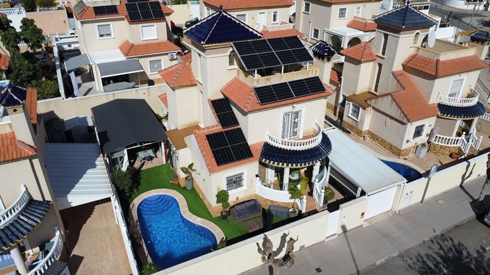 Image No.28-Villa de 4 chambres à vendre à Pinar de Campoverde